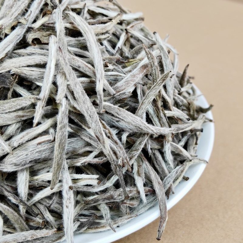 福鼎白毫银针 头采单芽 散装 100g 细节图1